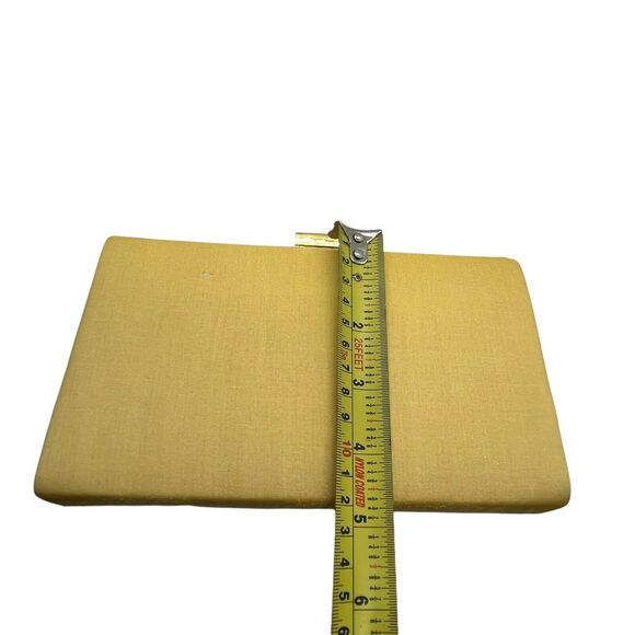 Vintage Nordstrom Womens Gold Silk Inner Pocket Crossbody Chain Clutch Bag